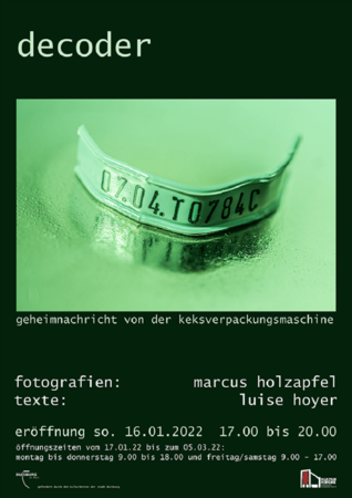 Ausstellung 'decoder im 'Offenen Foyer' der Kulturkirche
