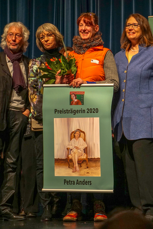 Petra Anders hat am 8.3.2020 in Wesel den Erna- Suhrborg- Preis gewonnen