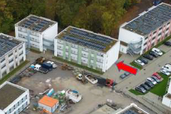 Künstlerische Gestaltung einer Hauswand der neuen Unterkunft für Geflüchtete an der Zeppelinstraße in Mülheim