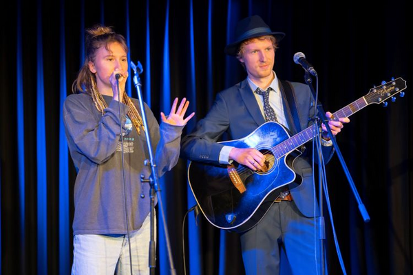 AUSGERUFEN | Aquapax und Jomah - Indie PopRock