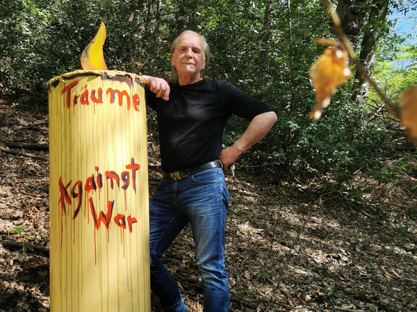 Reiner Langer "Against War" Finissage